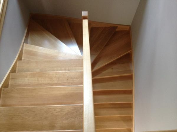 Escalier bois 2/4 tournant